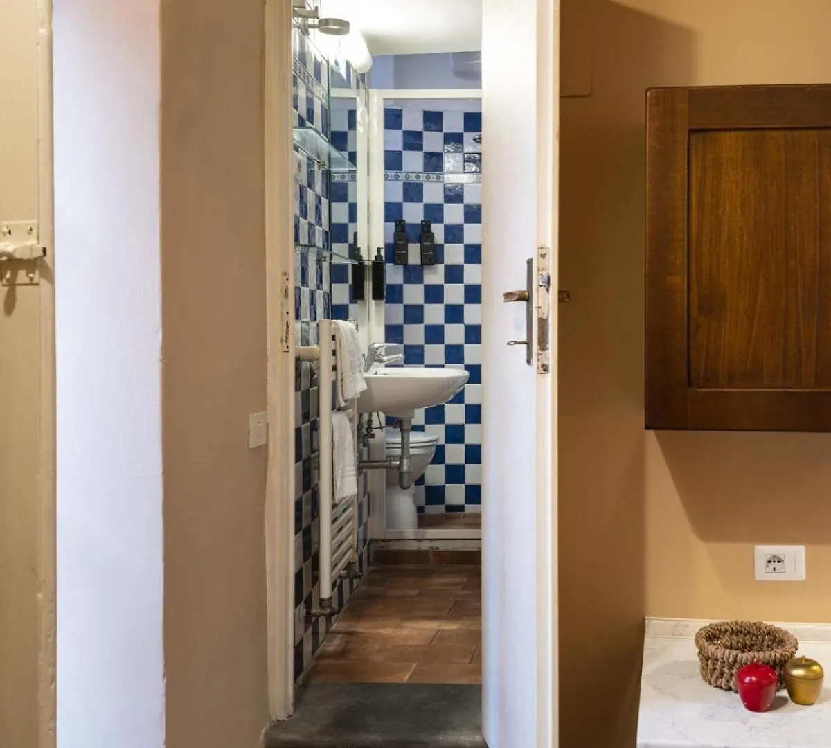 Apartment S1 Tower - Dolcevita Holiday Florence Italy