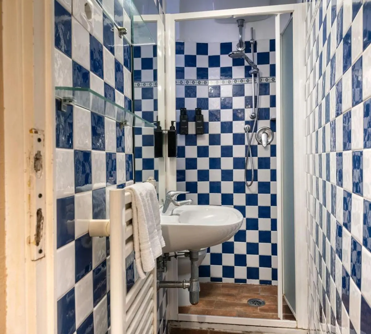 S1 Tower - Dolcevita Holiday Florence Apartment